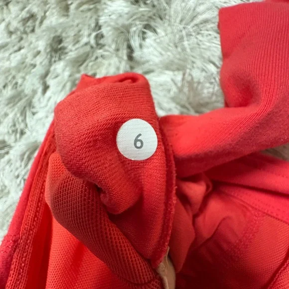 Lululemon bundle 4 pieces sz 6 - Picture 16 of 16